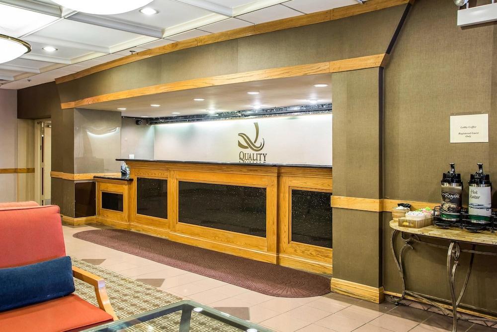 Holiday Inn Chicago Midway Airport S By Ihg Exterior photo