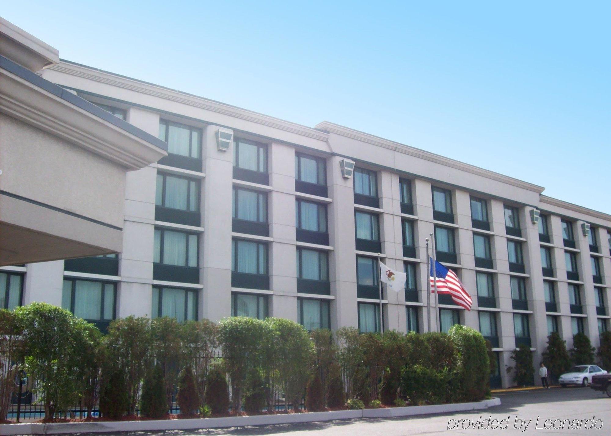 Holiday Inn Chicago Midway Airport S By Ihg Exterior photo